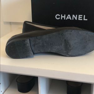 CHANEL Shoes - Authentic Chanel Ballet Flat. 9.5. Great Condition CHANEL Shoes - Authentic Chanel Ballet Flat. 9.5. Great Condition